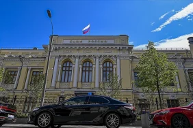 rusya-yurt-disina-para-transferine-yonelik-kisitlamalari-uzatti-1780323479