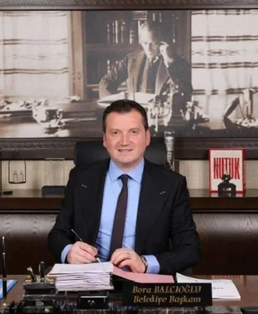 silivri-belediyesi-ne-operasyon-baskan-bora-balcioglu-gozaltina-alindi-1781242424
