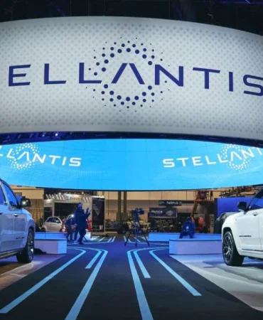 stellantis-1-milyondan-fazla-aracini-geri-cagirdi-1781012053