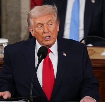 trump-iran-in-nukleer-silaha-sahip-olmasina-izin-vermeyecegim-1781792966