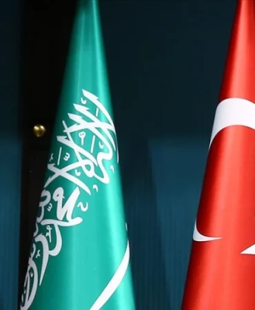 turkiye-ve-suudi-arabistan-arasinda-vize-muafiyeti-basladi-1781331510