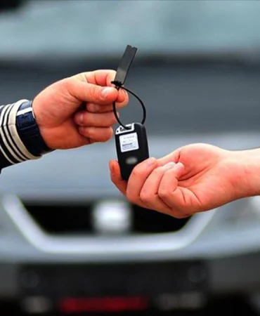 yetki-belgesiz-arac-satanlara-102-milyon-tl-ceza-kesildi-1781504093