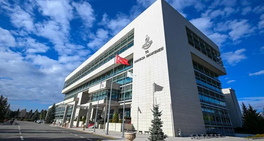 AYM, noter katiplerinin disiplin cezası düzenlemesini iptal etti