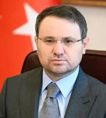 bakan-gurlek-duyurdu-yilin-ilk-yarisinda-197-suclu-turkiye-ye-iade-edildi-1782889891