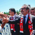 chobani-ceo-su-hamdi-ulukaya-dan-erzincanspor-a-destek-1782893322
