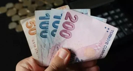 CHP, asgari ücret ve emekli maaşları için yasa sundu