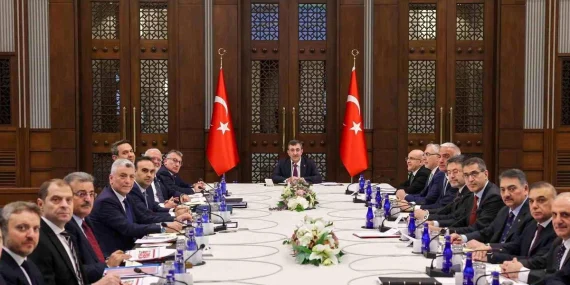 Yılmaz liderliğinde Ekonomi Koordinasyon Kurulu toplandı