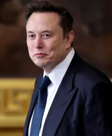 elon-musk-in-trilyonerligi-kisa-surdu-1782381924