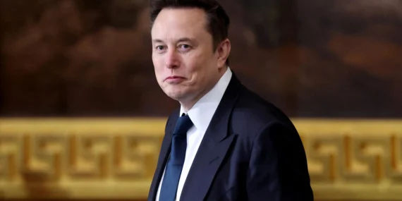 SpaceX hisseleri ilk kez halka arz fiyatının altına indi