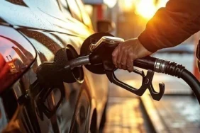 rakam-netlesti-motorin-fiyatlarina-zam-geliyor-1783345707